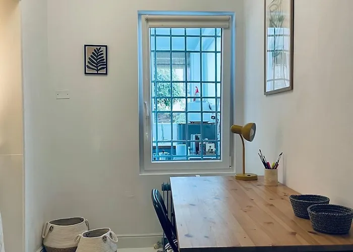 Secluded With Garden In Apartamento *